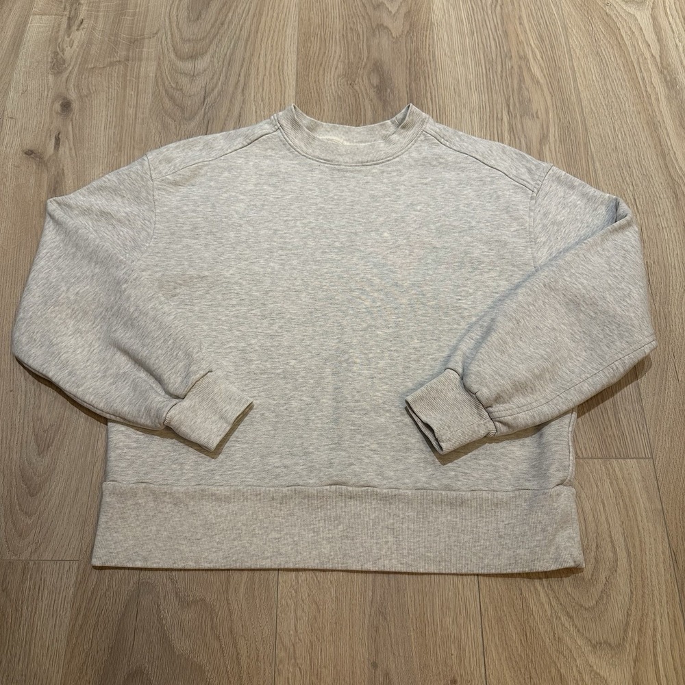 Everlane Womens Gray Heather Pullover Sweatshirt Size XS. Global Organic Cotton